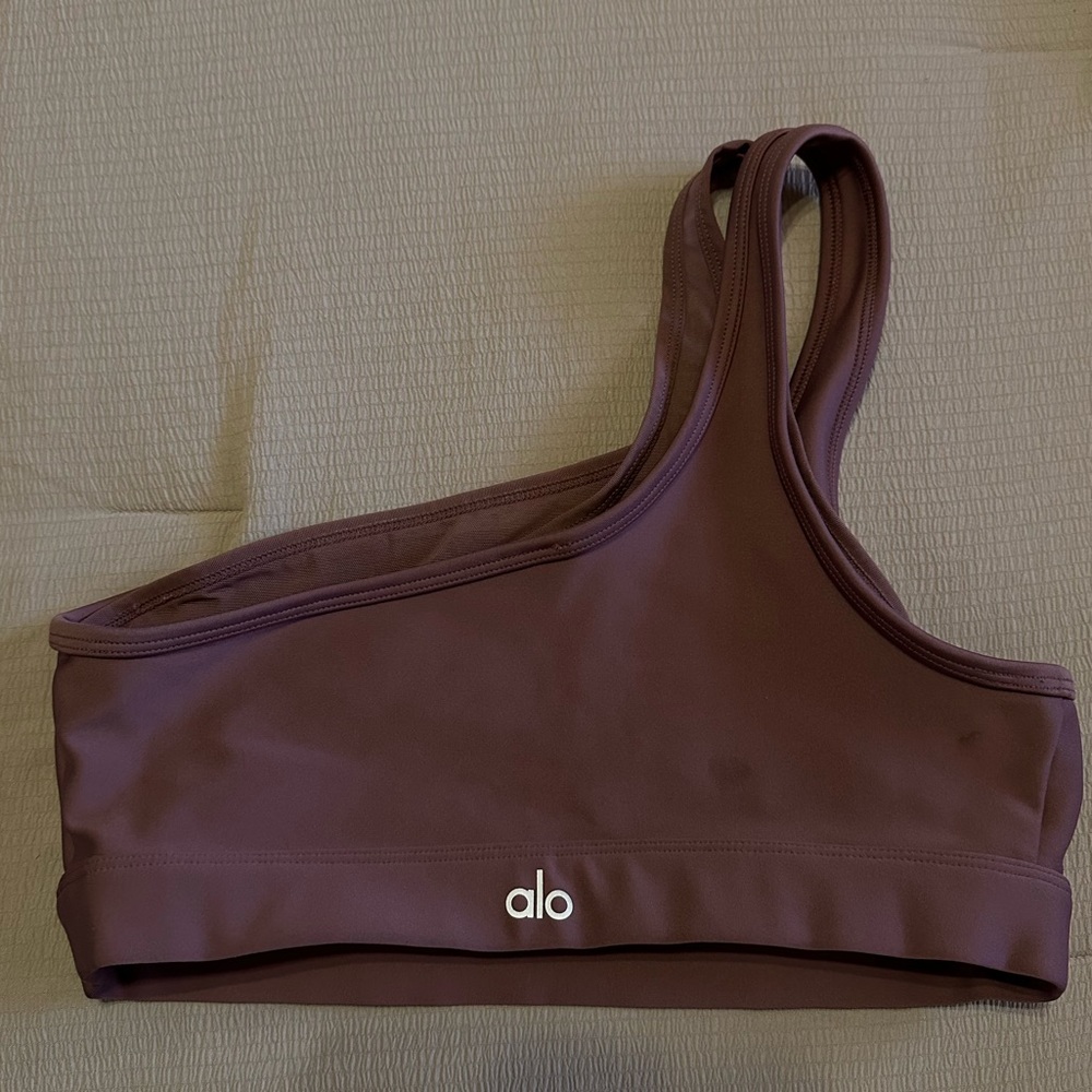alo sports bra